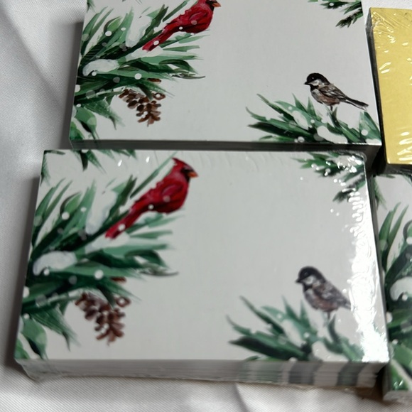 Winter Cardinal Enclosure Card 3.5x2.25" Pack of 50 - Picture 5 of 6